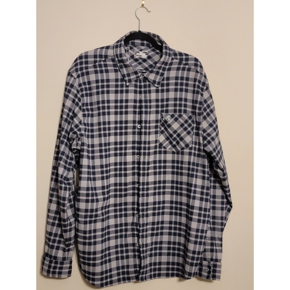 Under Armour Other - Under Armour NAVY plaid Button Down  Long Sleeve With‎ NAVY LOGO